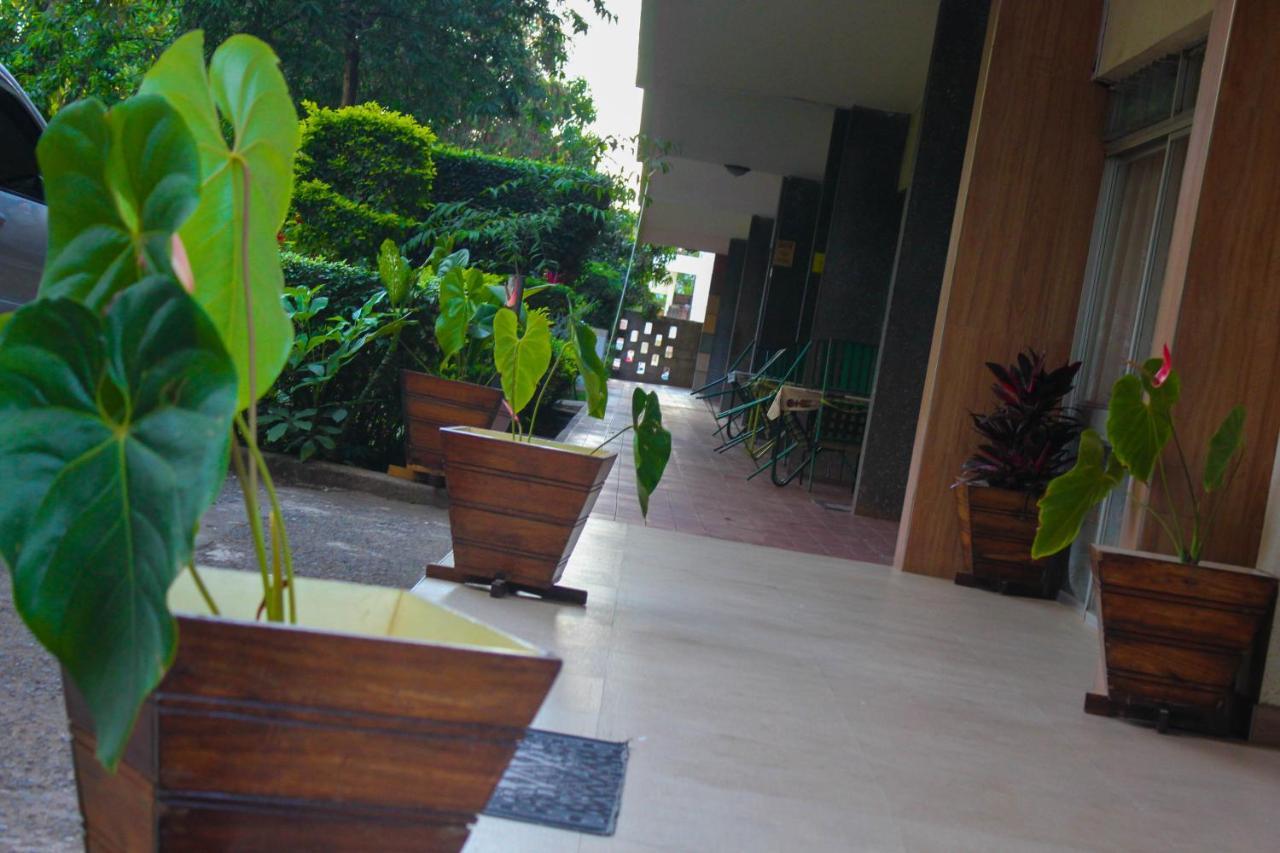 Equator Hotel Arusha Luaran gambar